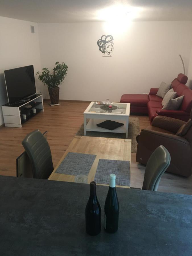Peter'S Ferienwohnung Im Souterrain Neuried  المظهر الخارجي الصورة